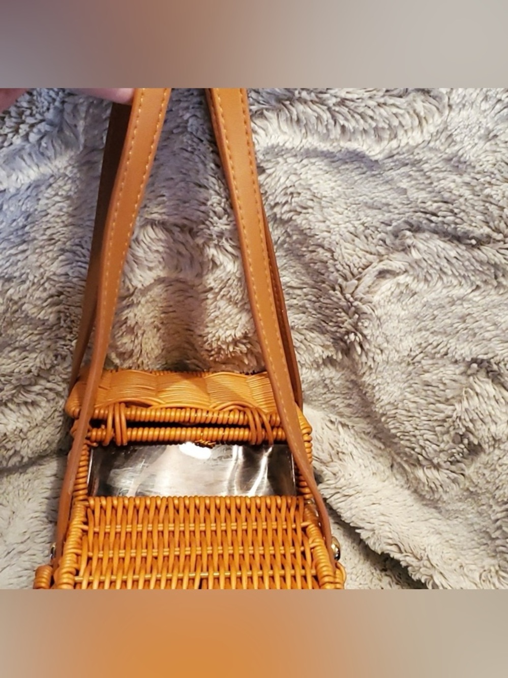 NWT Tommy Bahama Wicker Car Handbag - Picture 3 of 6